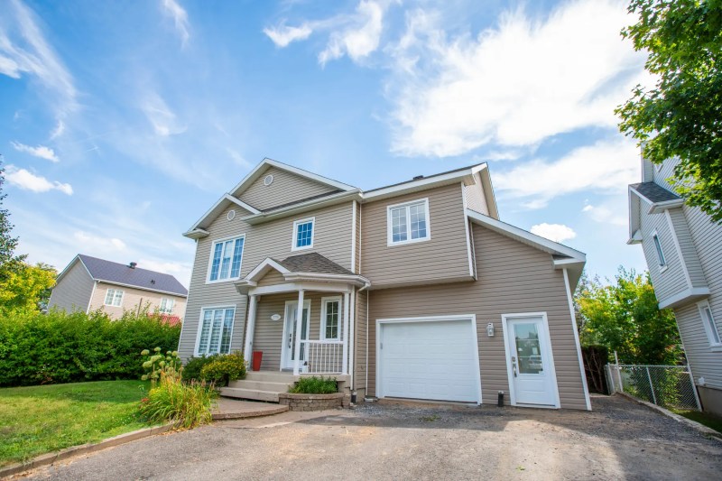 Boisé Nord – Agrandissement de maison avec garage, réalisé par CLG Construction